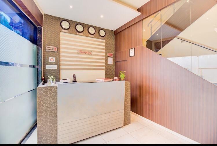 Hotel Emerald Near T2 International Airport Mumbai Kültér fotó